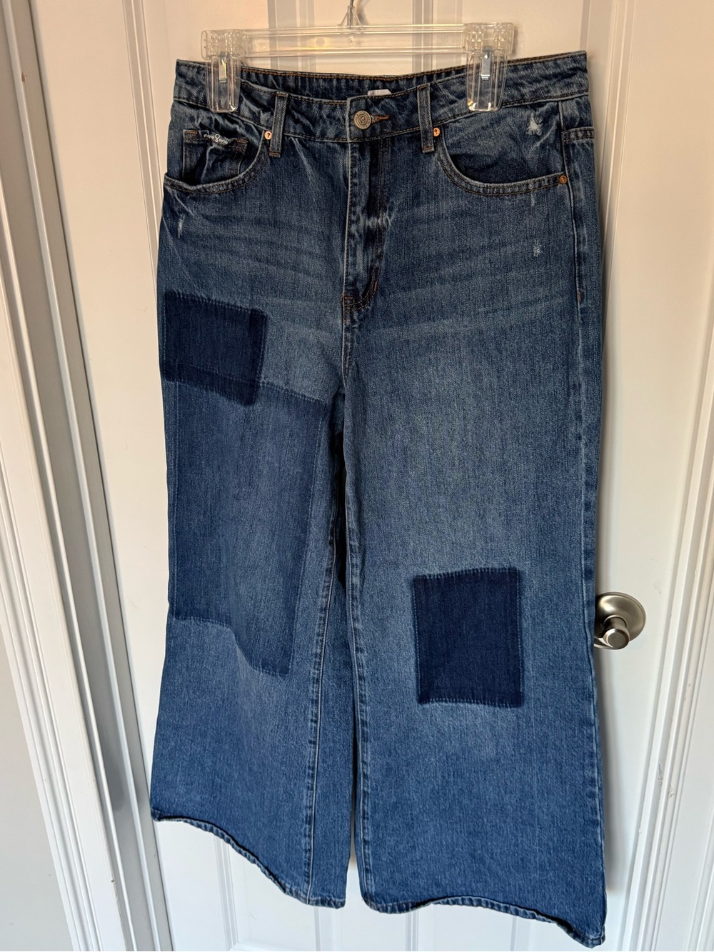 High-Rise Wide-Leg Patchwork Jeans in Blue